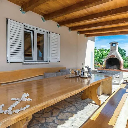 2 Bedroom In * Biograd Na Moru